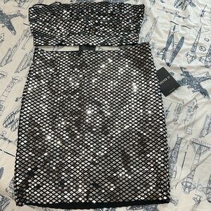 FOREVER21 mirror 2 pieces skirt set